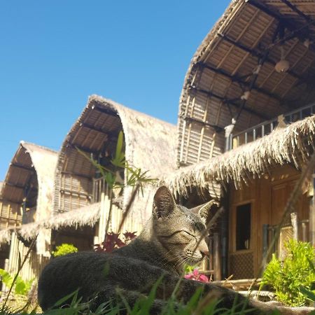 Mahkota Atia Bungallow Praya Extérieur photo