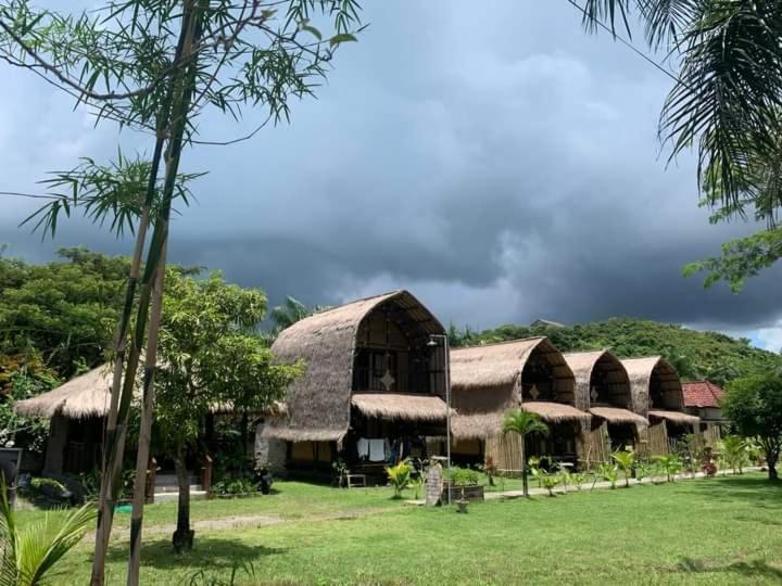 Mahkota Atia Bungallow Praya Extérieur photo